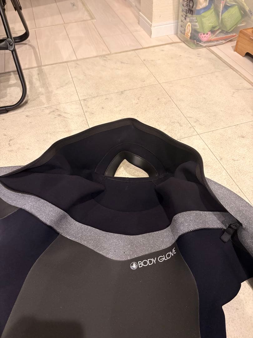 ボディグローブ セミドライ ロングチェストジップ 5×3mm 国内生産