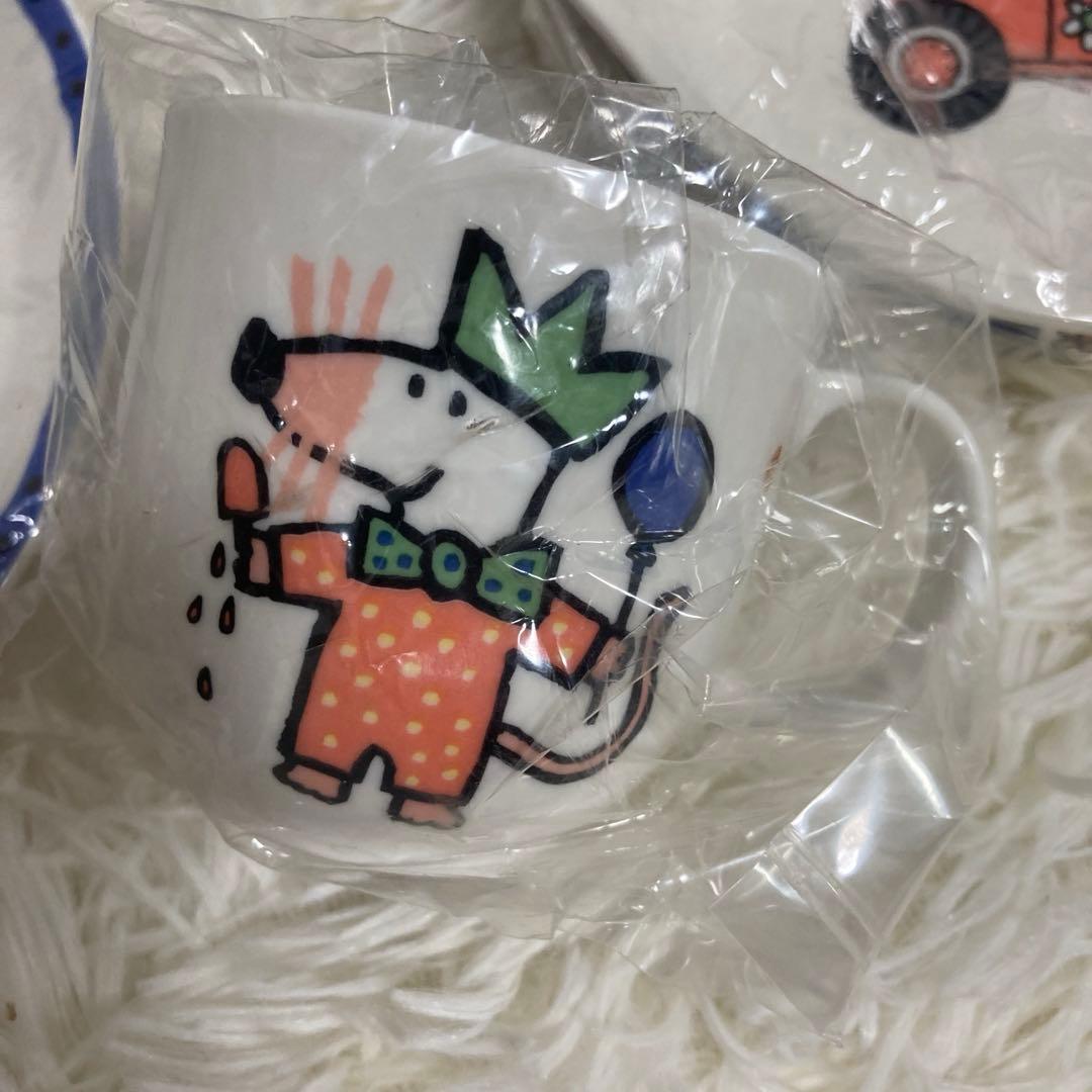 激レア!!　ノリタケ　メイシーちゃん　Maisy　mouse　キッズ用食器セット