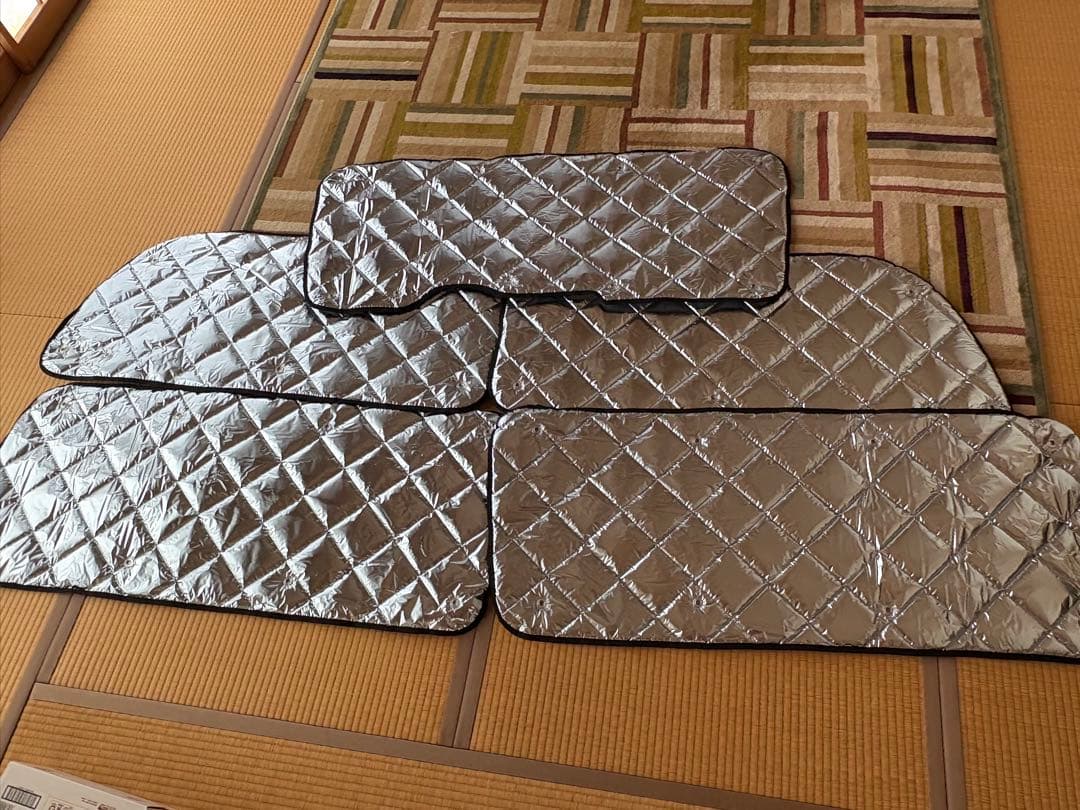 アイズ　サンシェード 200系ハイエース