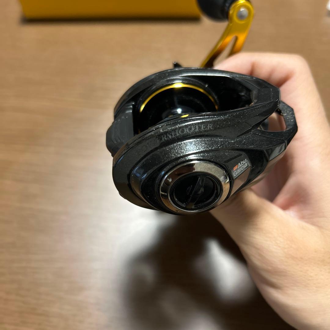 アブガルシア　ロキサーニパワーシューター　左巻き