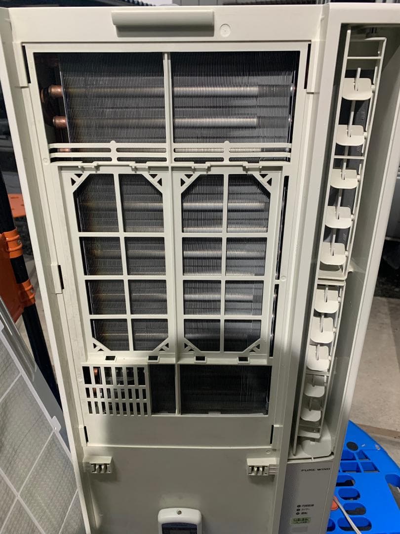 コロナ　窓用エアコン　CW-1614　2014年式