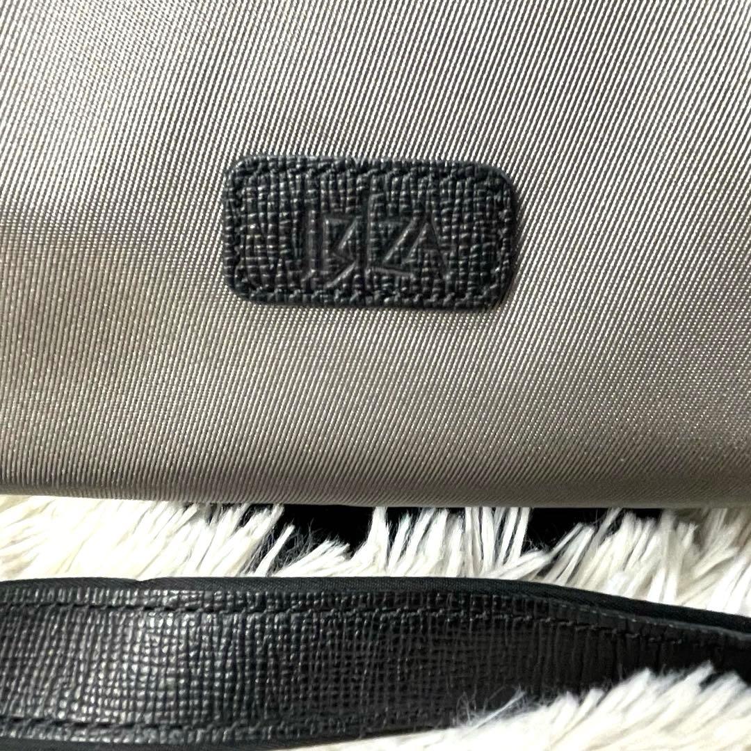 【未使用品】 IBIZA 2wayショルダーバッグ グレー ポンパ　チャーム付き