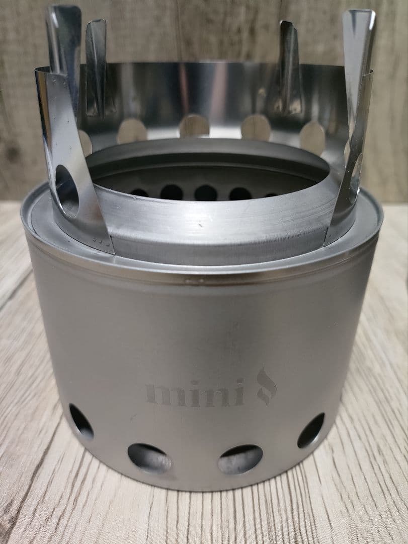 バーベキュー・調理用品 Bushbuddy Mini Camp Stove & Mini Pot Set