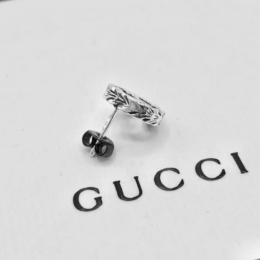 【美品】GUCCI ピアス　インターロッキングG 燻　片耳　アラベスク