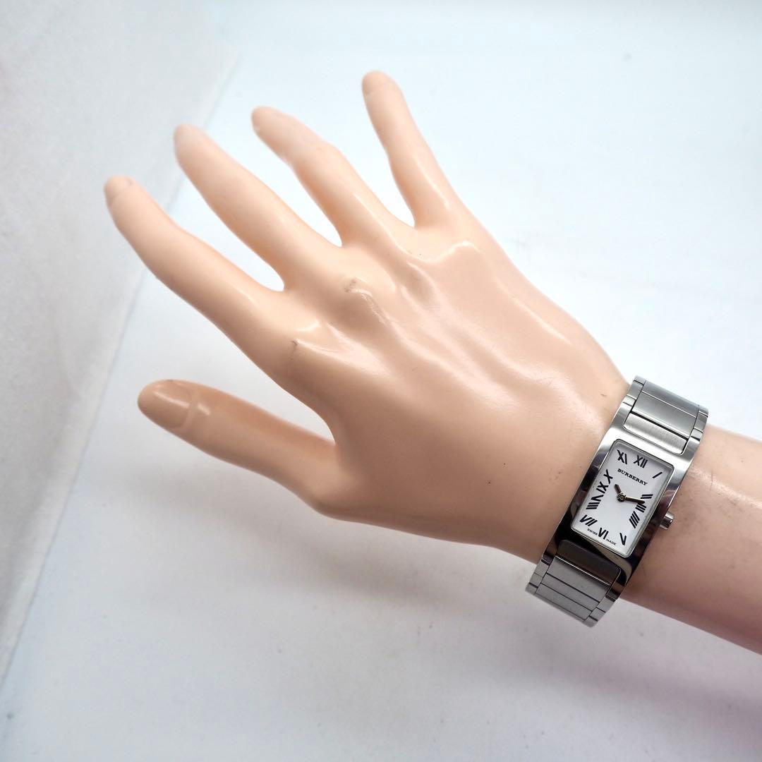 599【美品・OH済】バーバリー　14000L レディース　時計 シルバー