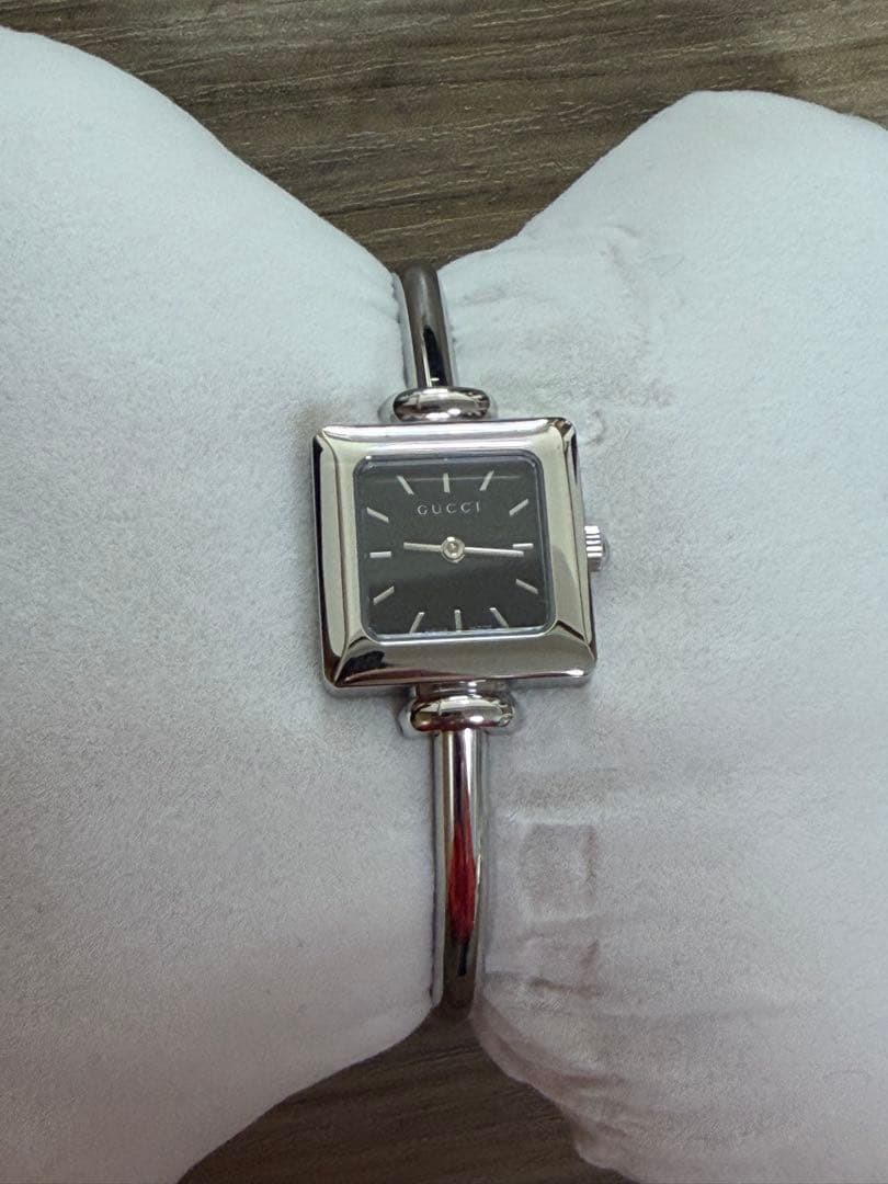 GUCCI 1900L 腕時計