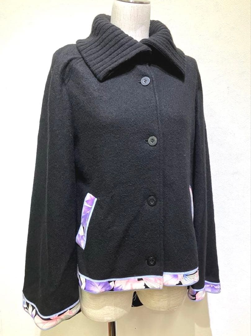 ⭐︎美品⭐︎LEONARD 近年　美しい花柄　ポンチョ　ケープコート40