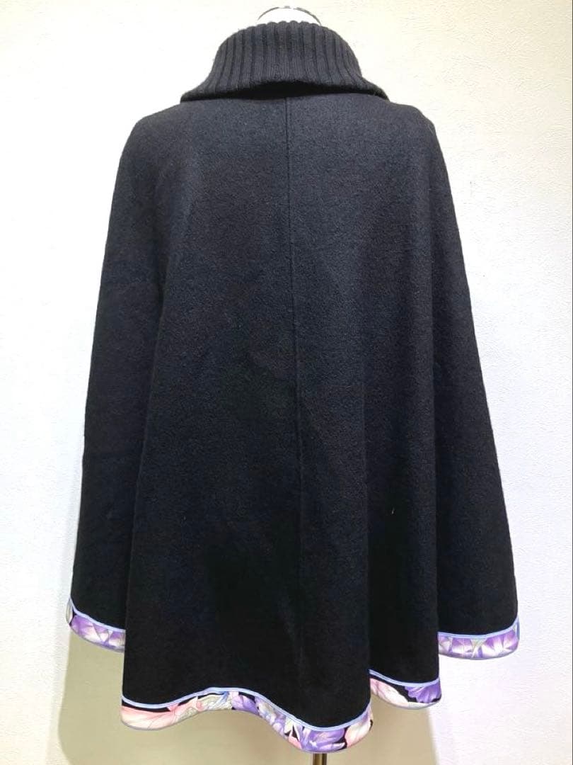 ⭐︎美品⭐︎LEONARD 近年　美しい花柄　ポンチョ　ケープコート40