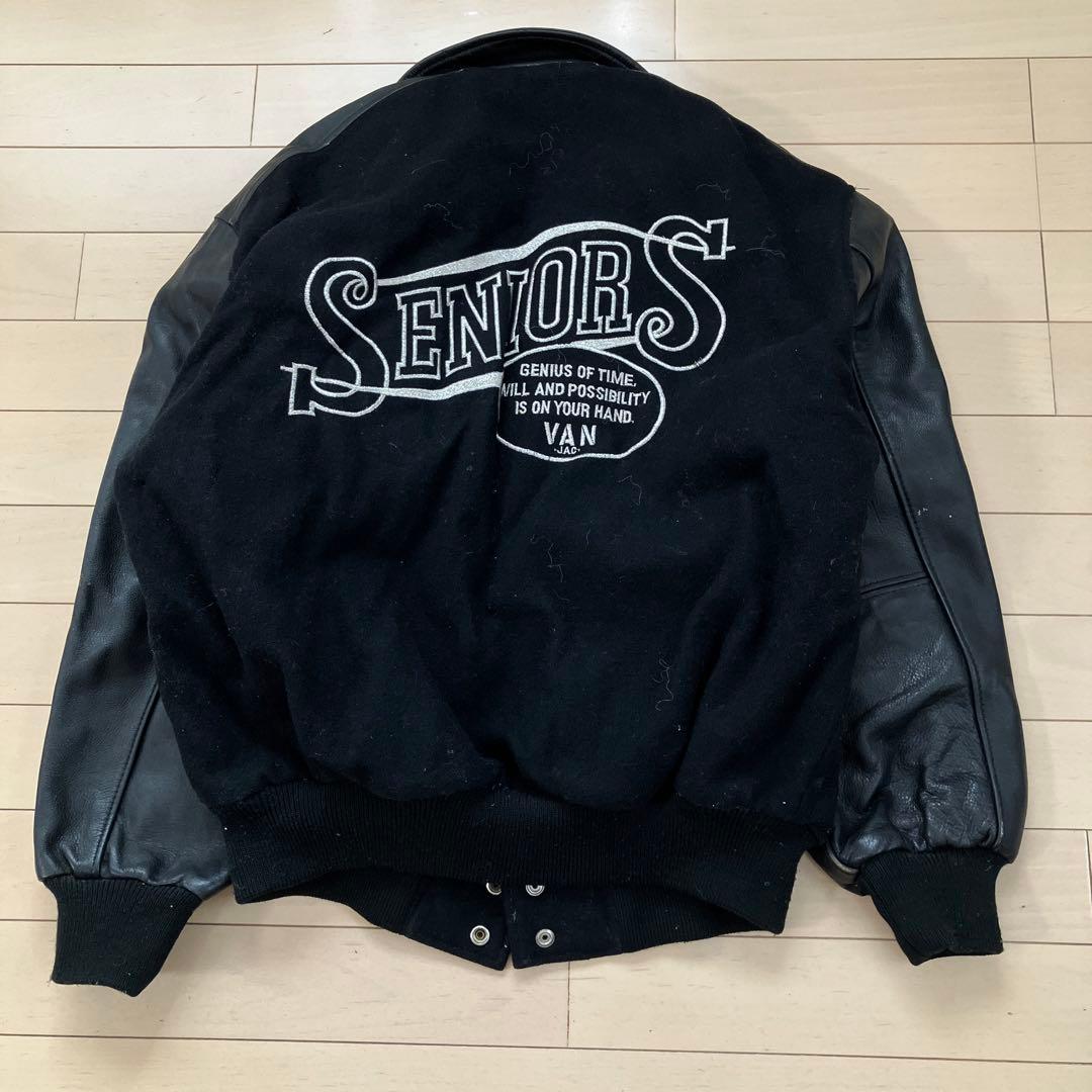 10.31 VAN JAC ヴァンヂャケット スタジャン ブラックBig One