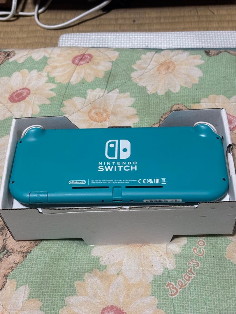 任天堂 Switch ライト