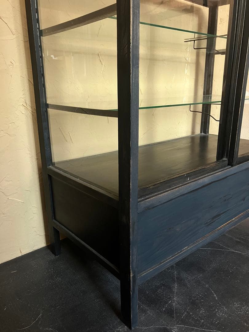 ショーケース 棚 ゆらゆらガラス　木製　古家具　アンティーク
