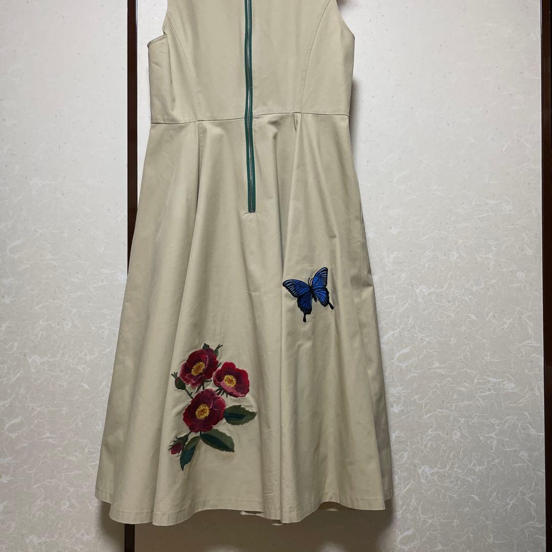 ロイスクレヨン ワンピース 花柄刺繍