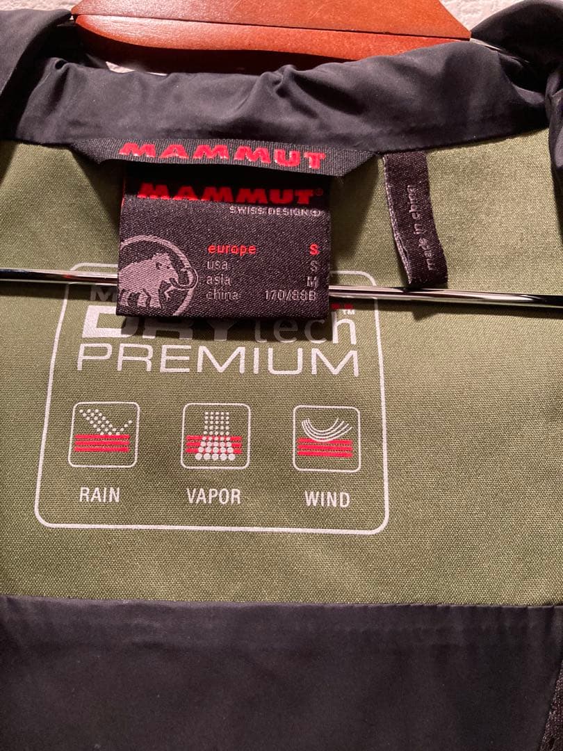 MAMMUT dry tech premium スキー・スノーボード ウェア