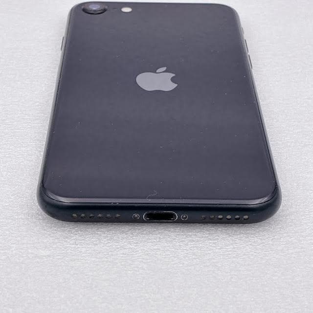 【極美品】iPhoneSE 第3世代 64GB SIMフリー ブラック