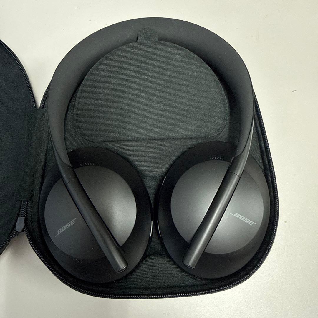 Bose ワイヤレスヘッドホン ブラック　NC700