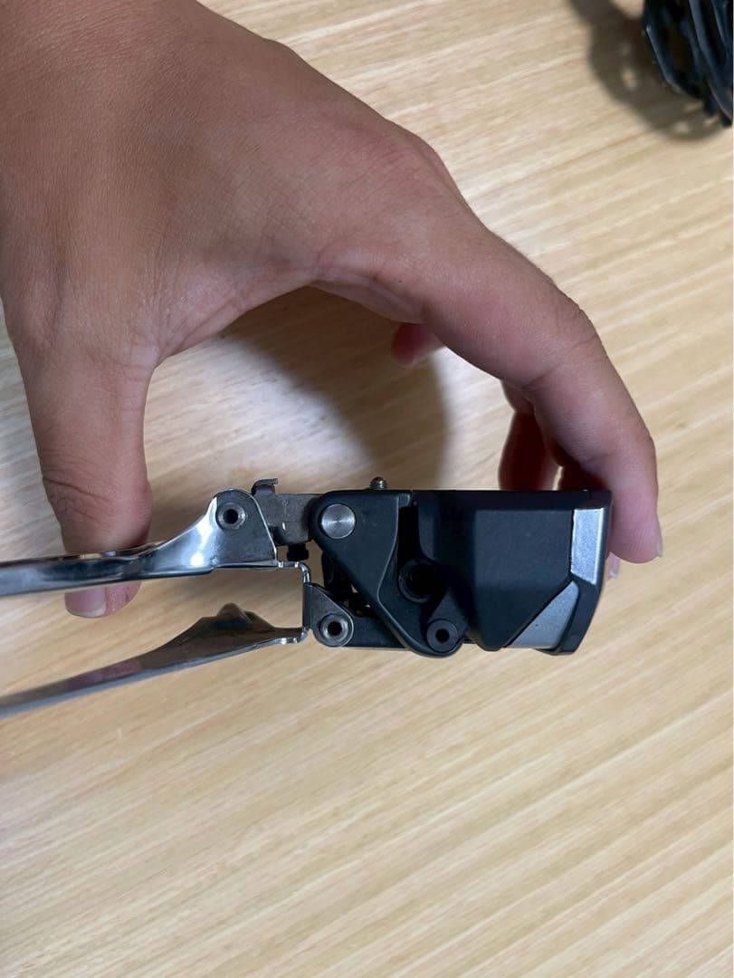 アルテグラ フロントディレイラー Di2 11速 FD-R8050