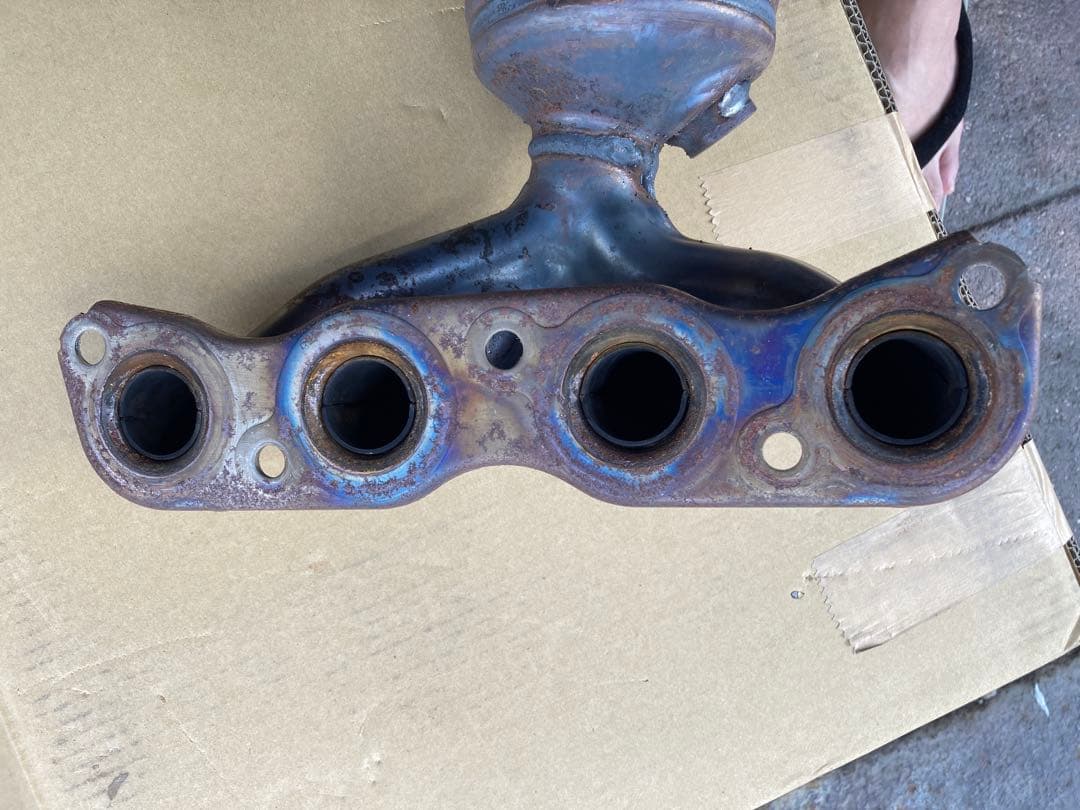 スズキソリオの触媒コンバータ