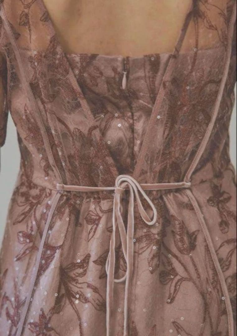 FRAY I.D カーブパネルエンブロイダリードレス