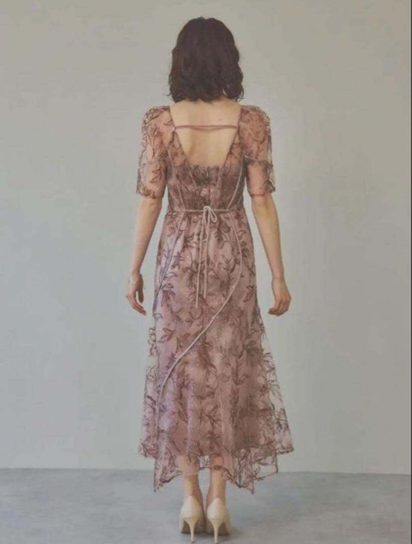 FRAY I.D カーブパネルエンブロイダリードレス