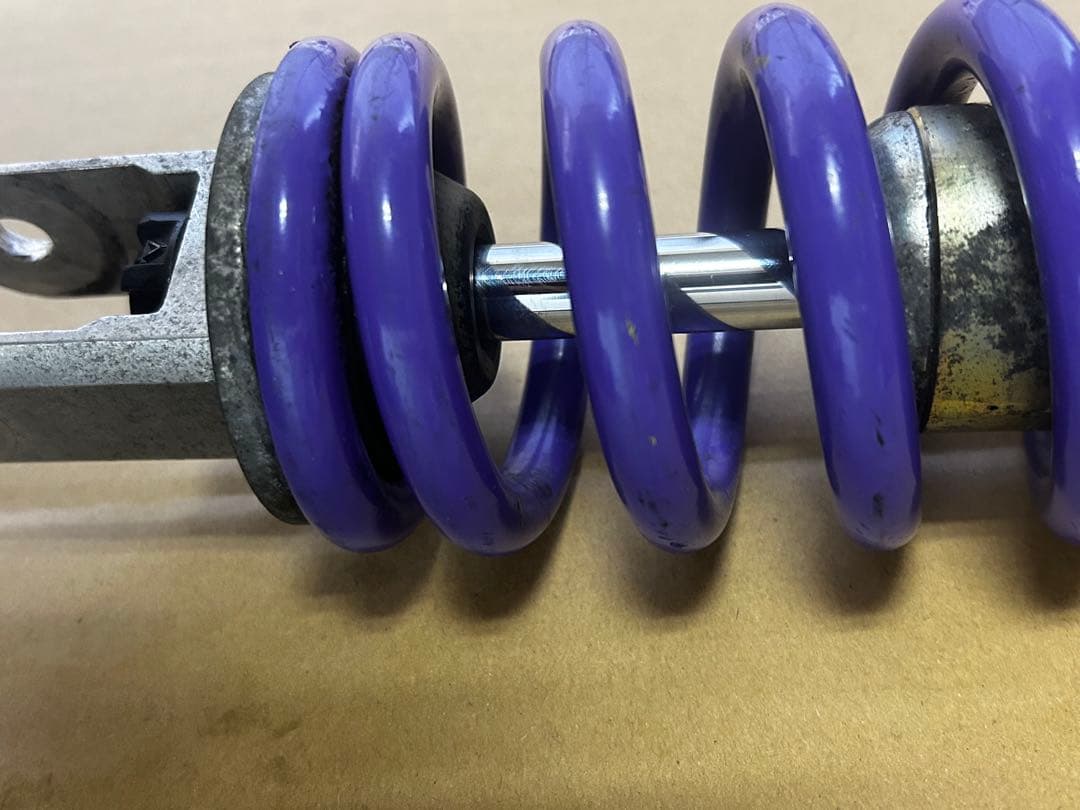 GSF1200S GV75B 純正リアショック O/H済み ハイパープロサス付き