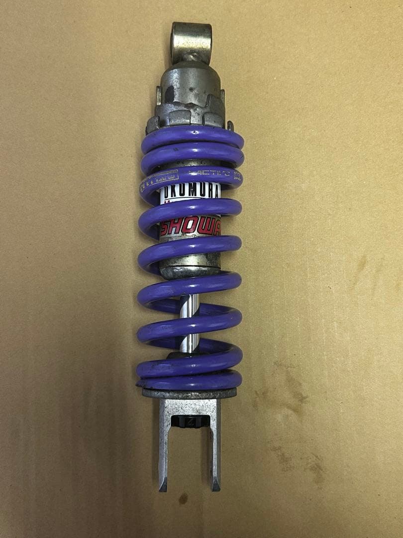 GSF1200S GV75B 純正リアショック O/H済み ハイパープロサス付き