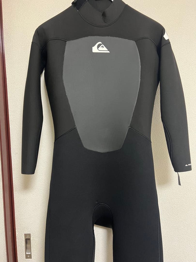 Quiksilver フルスーツ ブラック