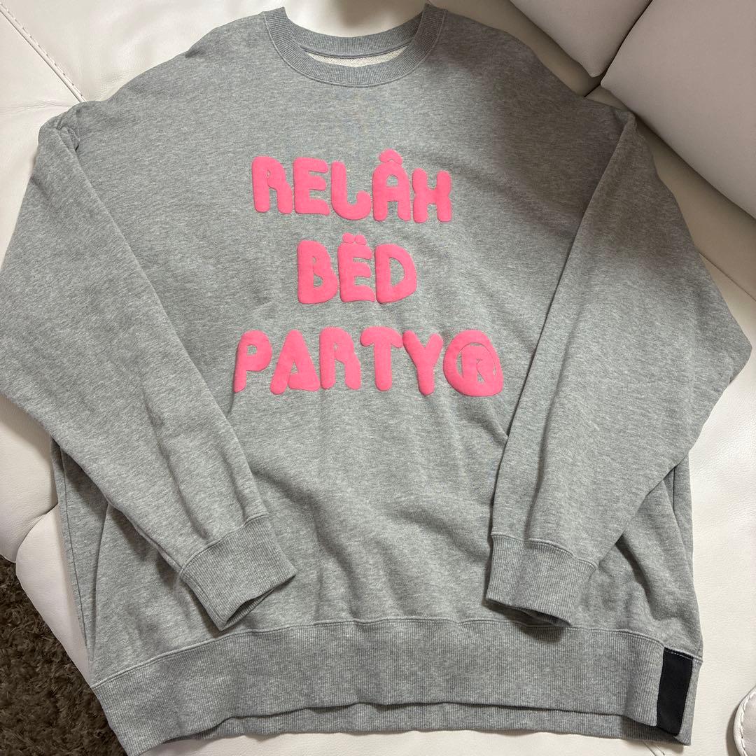 トップス Thomas Magpie sweat \"RELAX BED PARTY\"