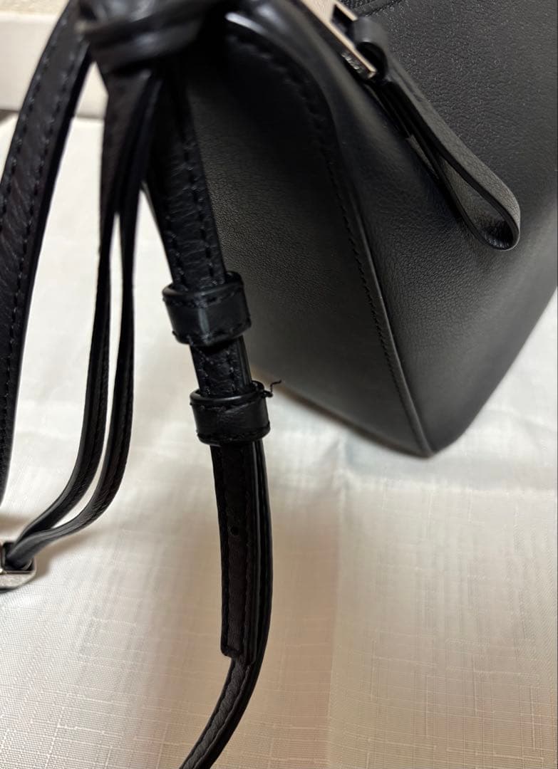 LOEWE ハンモック ホーボーバッグ ミニ ブラック