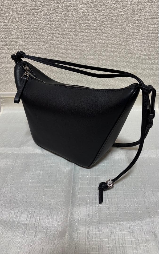 LOEWE ハンモック ホーボーバッグ ミニ ブラック