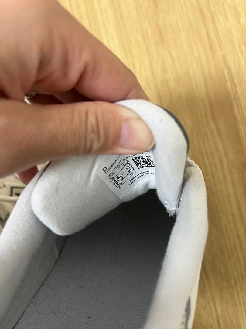 ニューバランス 9060 23.0