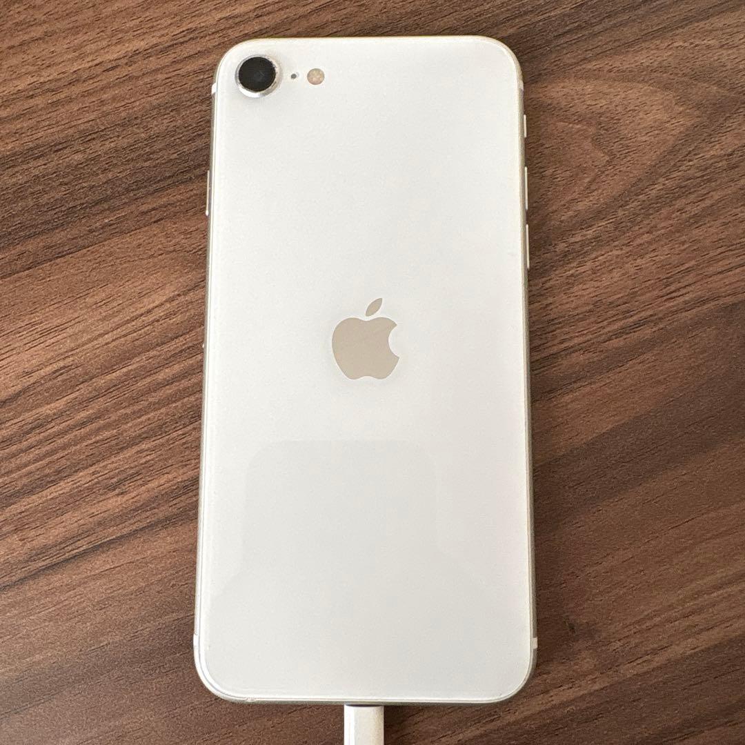 iPhoneSE 第2世代　64GB ホワイト 本体