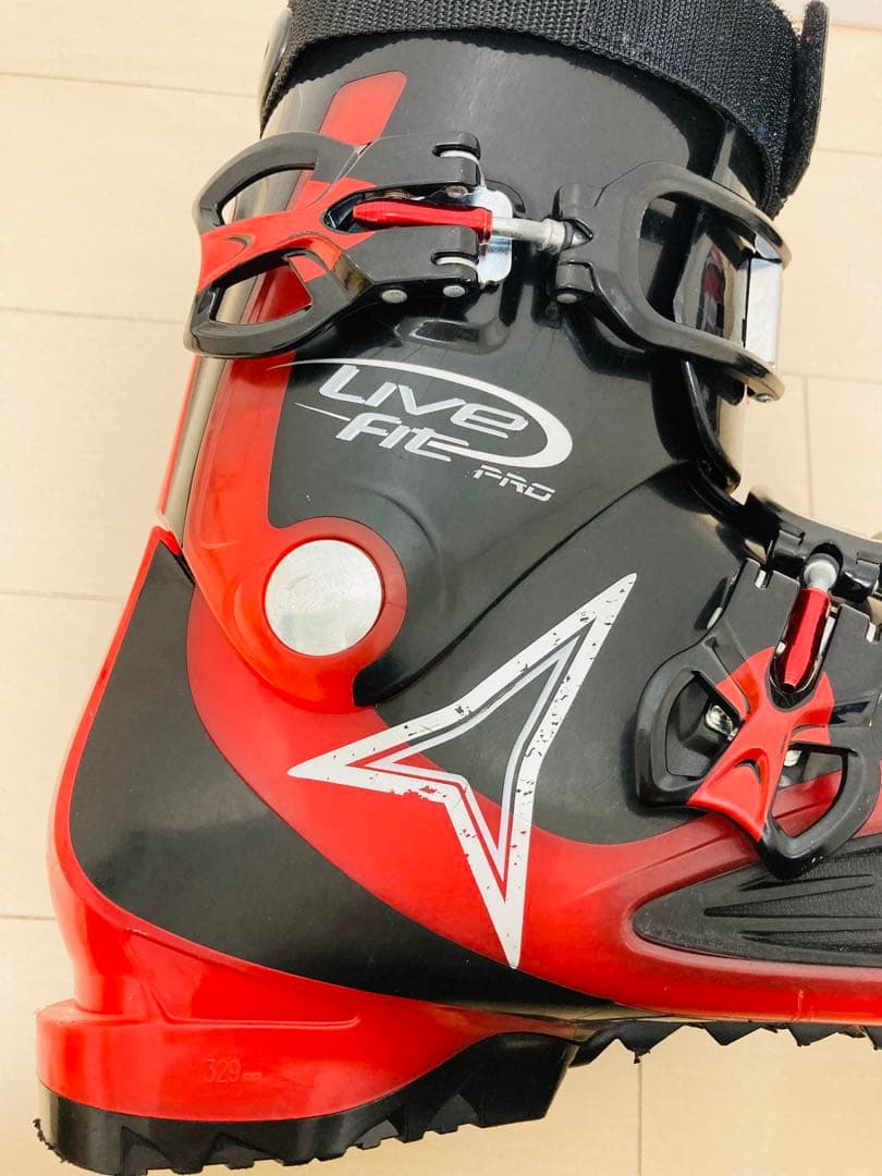 アトミック　スキーブーツ　ATOMIC 28.0cm LIVE FIT PRO