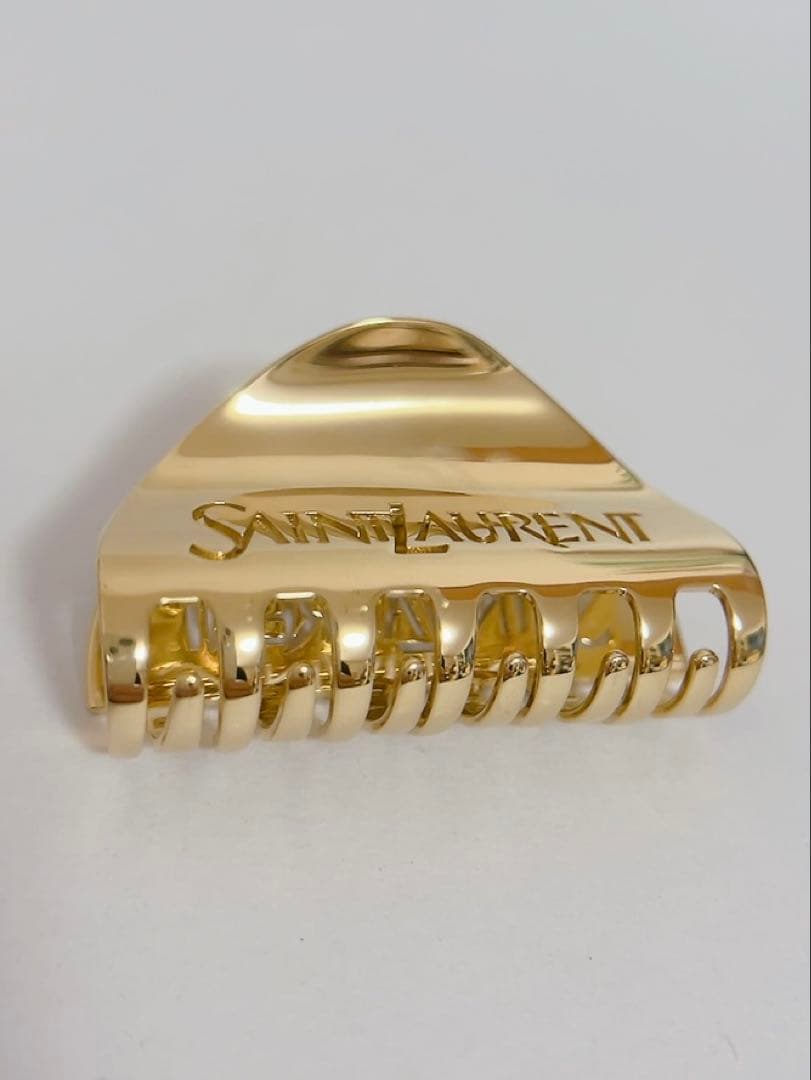 サンローランSAINT LAURENT ヘアークリップ　髪留め　未使用品
