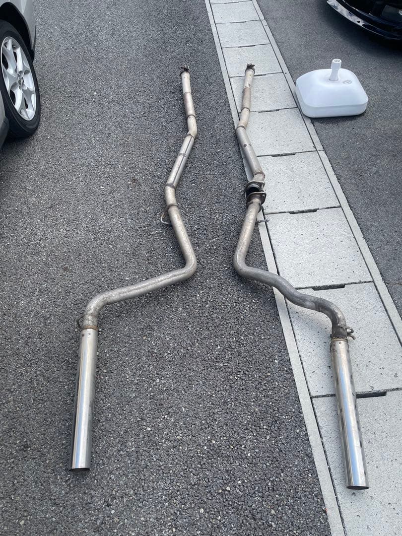 ダッジチャレンジャーRTストレートマフラー