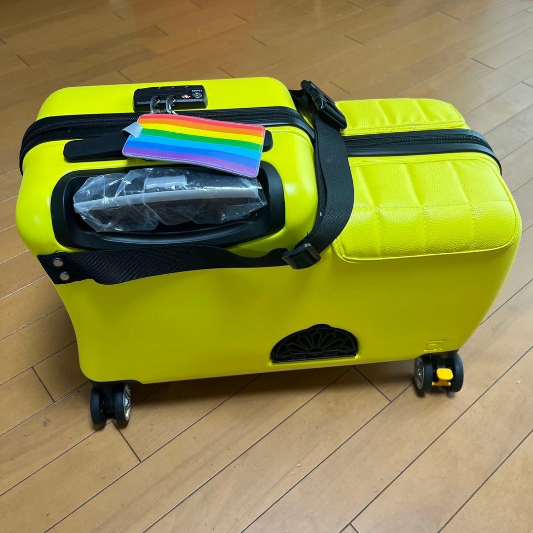Nippers allecore ニッパーズ　子供が乗れるスーツケースイエロー☆
