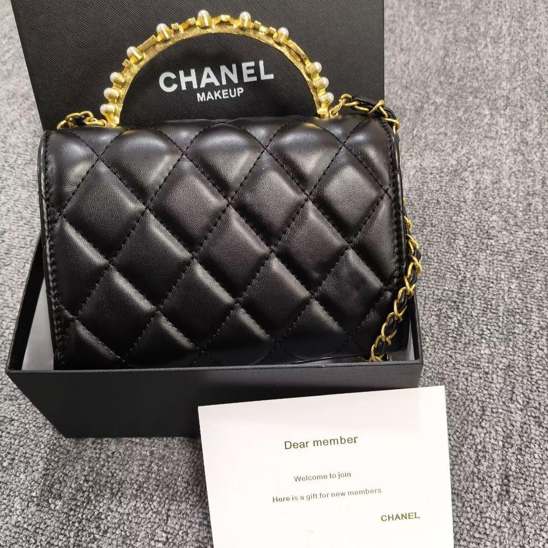 VIP限定 ノベルティ パールビジュハンドル型 ショルダーバッグ