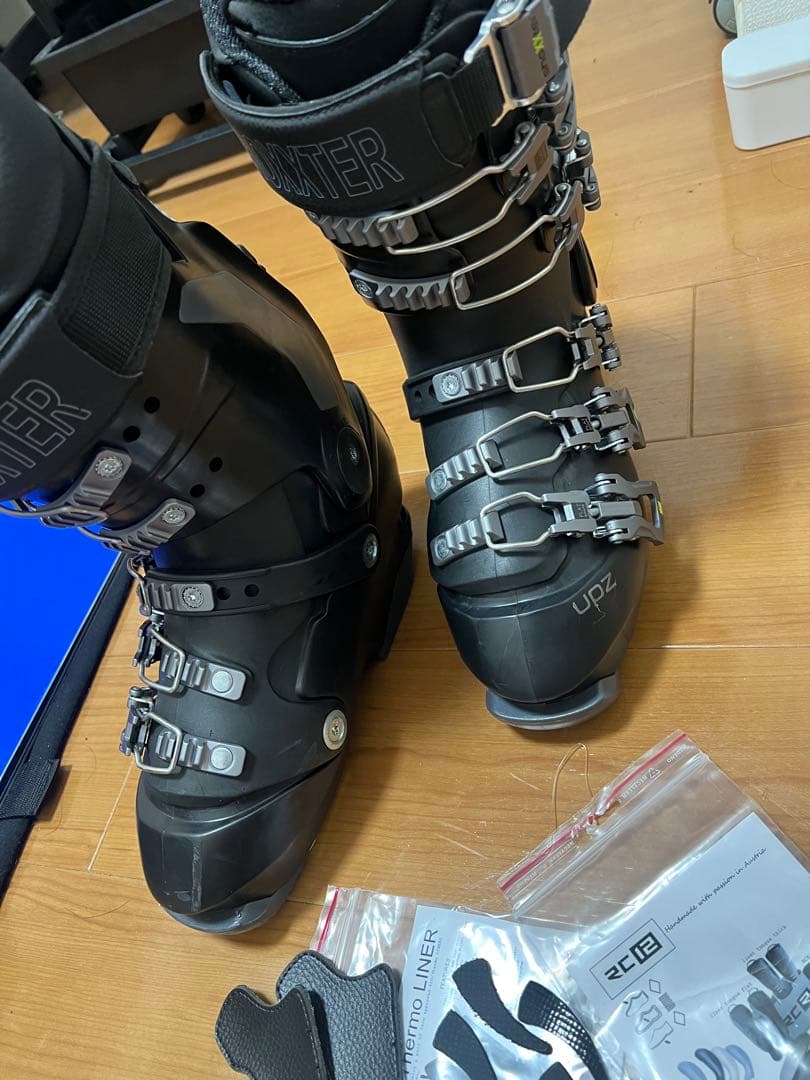 UPZ RC12 22/23 27.0cm ハードブーツ 使用少 美品