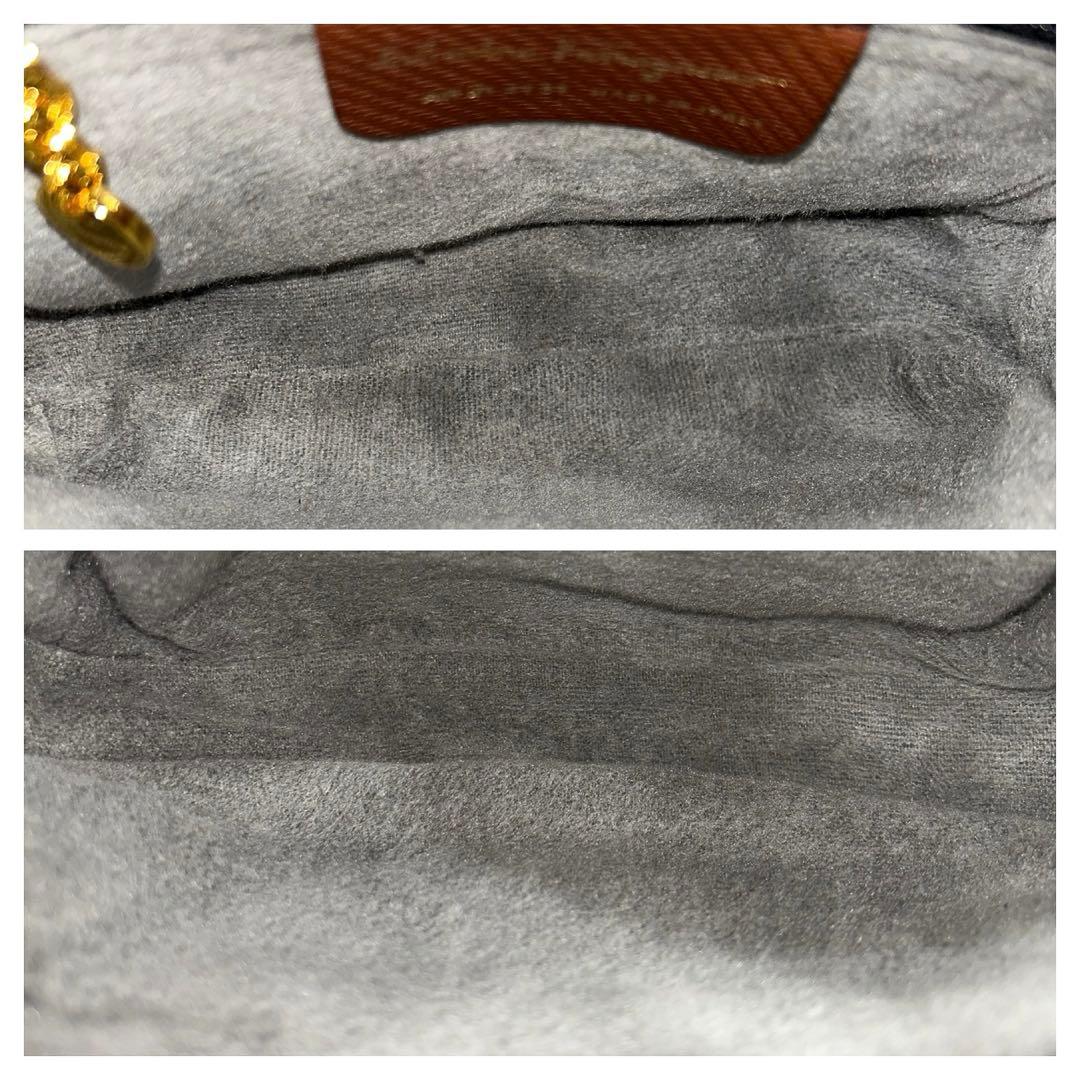 フェラガモ　ショルダーバッグ/フェラガモ　バッグ　斜めがけ　ヴィンテージバッグ