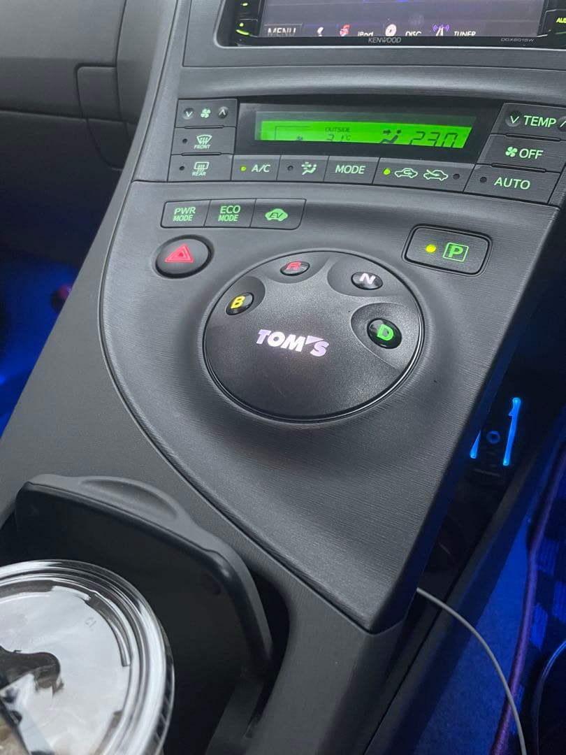 最終値下中　トムス TOM’S シフトポジションスイッチ 30プリウス