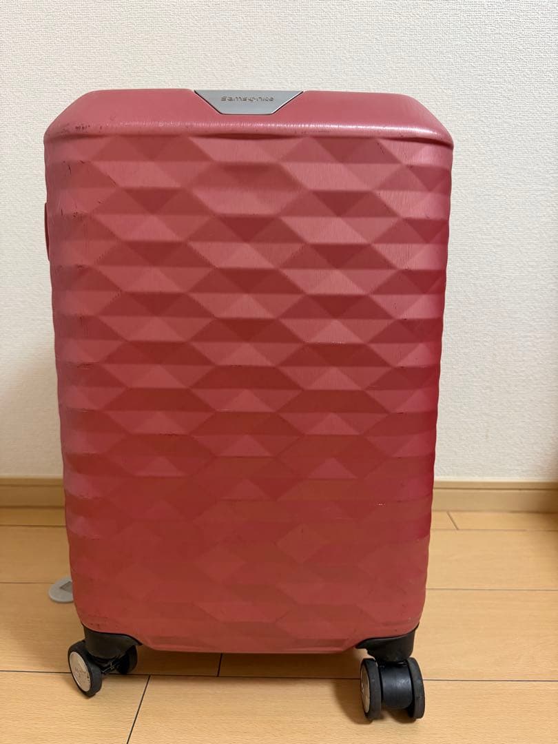Samsonite ピンク キャリーケース TSAロック付き