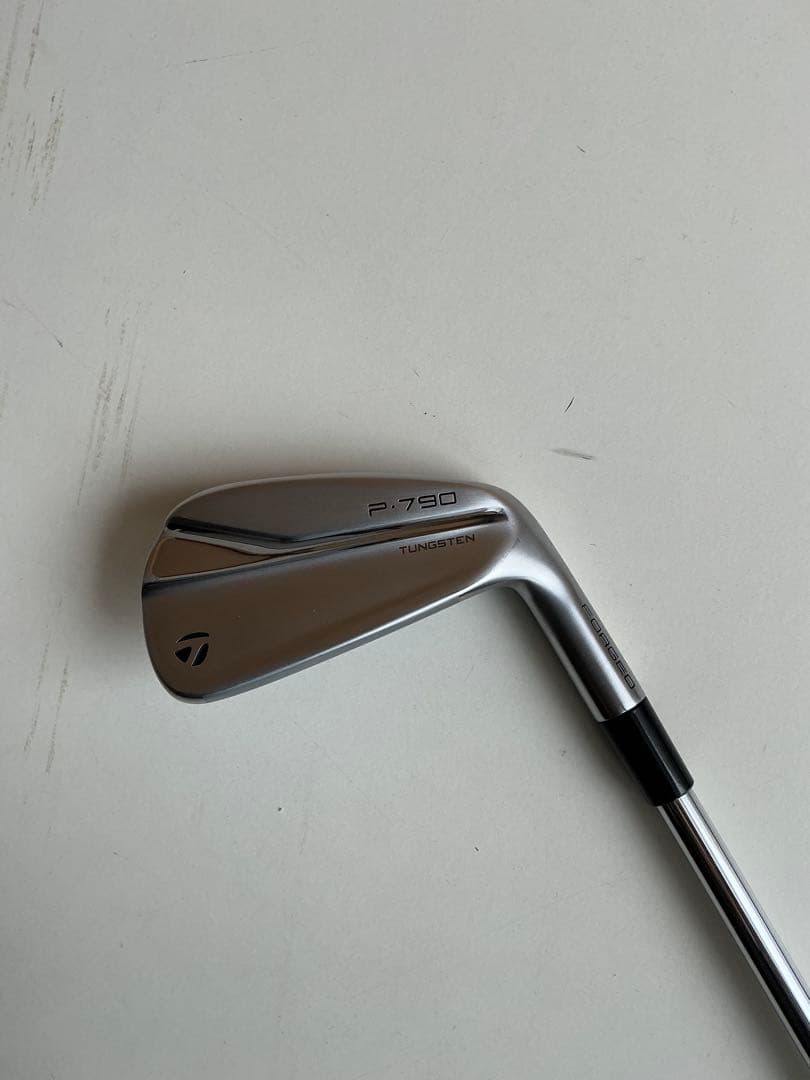 ゴルフ テーラーメイド P790 7番 Dynamic Gold 85 S200