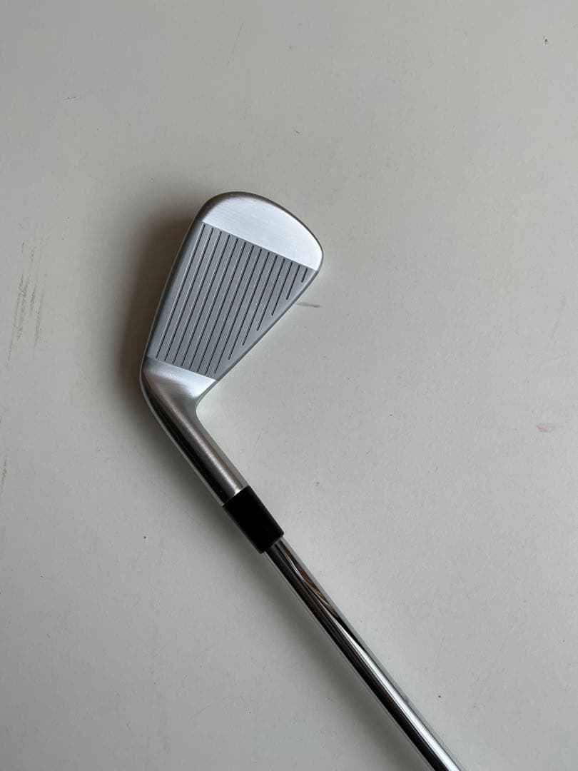 ゴルフ テーラーメイド P790 7番 Dynamic Gold 85 S200