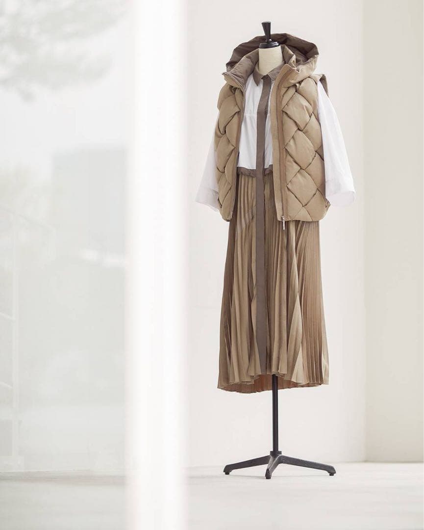 【MORABITO PREMIER 】モラビト プルミエ　ダウンベスト