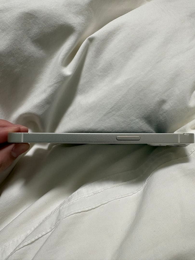 Apple iPhone 13 ホワイト 128GB