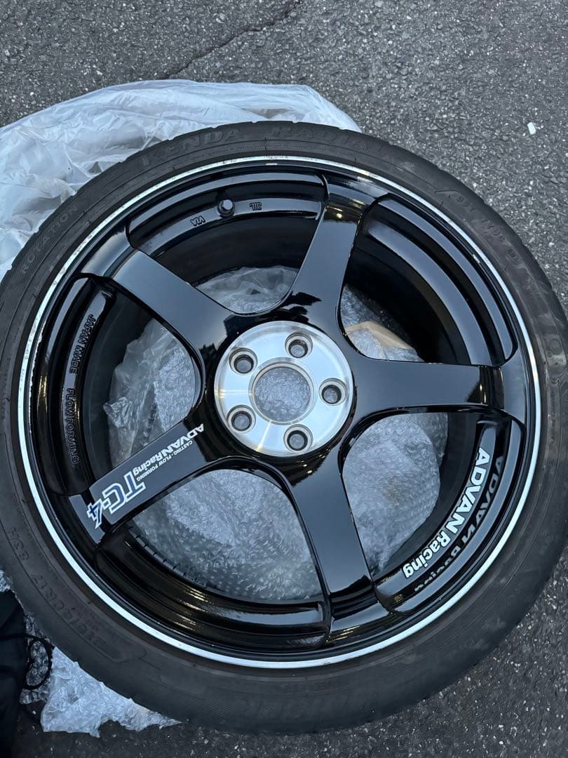 A DVAN Racing TC-4 SE 3本