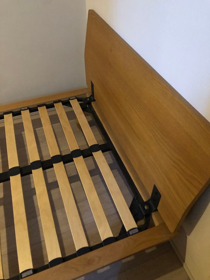 無印良品　オーク材ベッドフレーム、ベッドボード