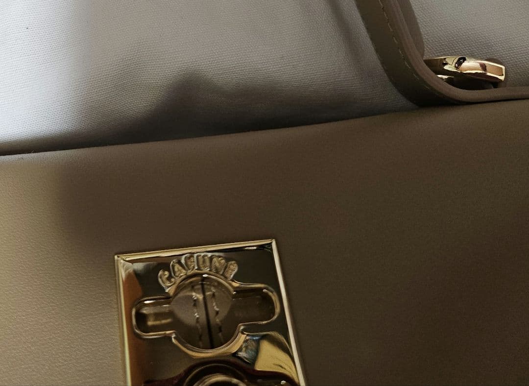 専用【正規品】cafune ベージュレザーハンドバッグ