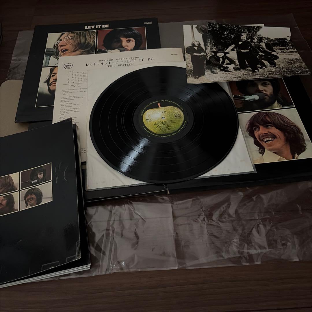 ビートルズ　THE BEATLES LET IT BE レコード　写真集