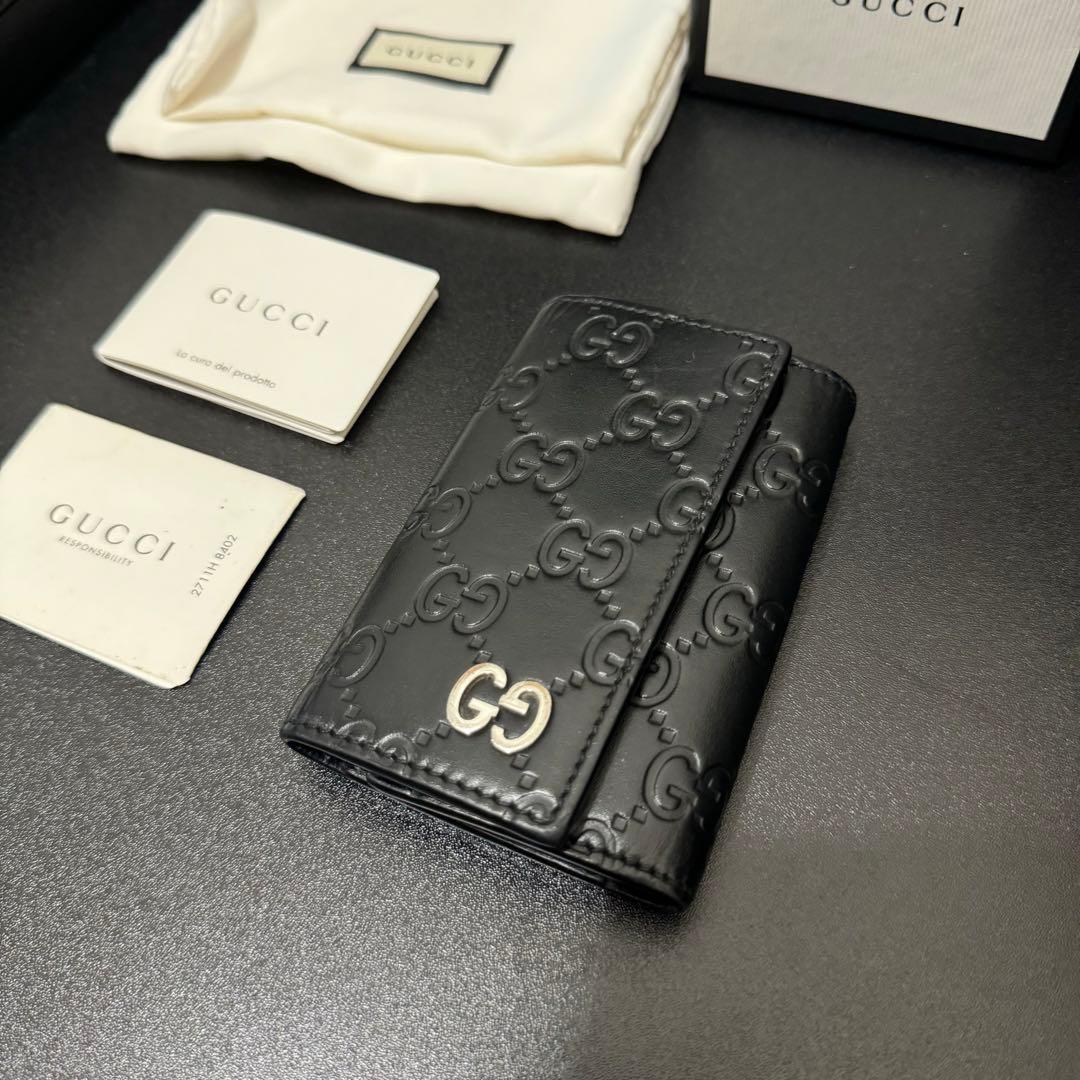 『箱,付属品完備』 GUCCI キーケース レザー GGライン 6連リング