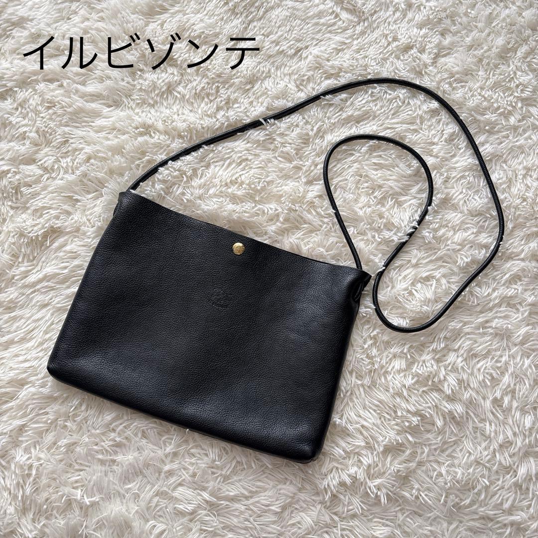 ✨極美品✨イルビゾンテ 本革 クロスボディバッグ　ショルダーバッグ　ブラック
